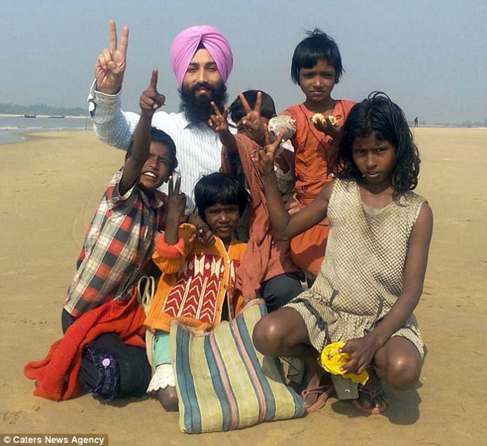 Sarwan Singh y sus hijos Sarwan Singh y sus hijos