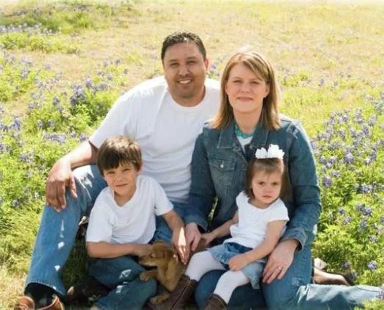 Corky y su familia en el 2009 Corky y su familia en el 2009