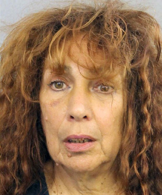 Linda Giaccio Linda Giaccio