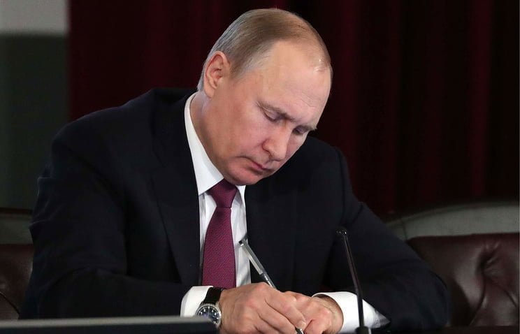 Putin firma ley para endurecer el castigo por maltrato animal Putin firma ley para endurecer el castigo por maltrato animal