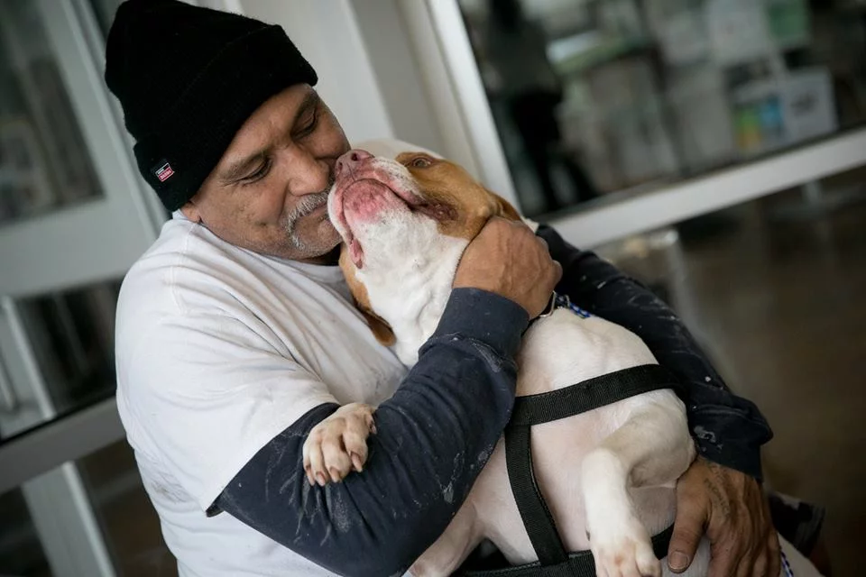 Lewis y Titus Lewis y Titus