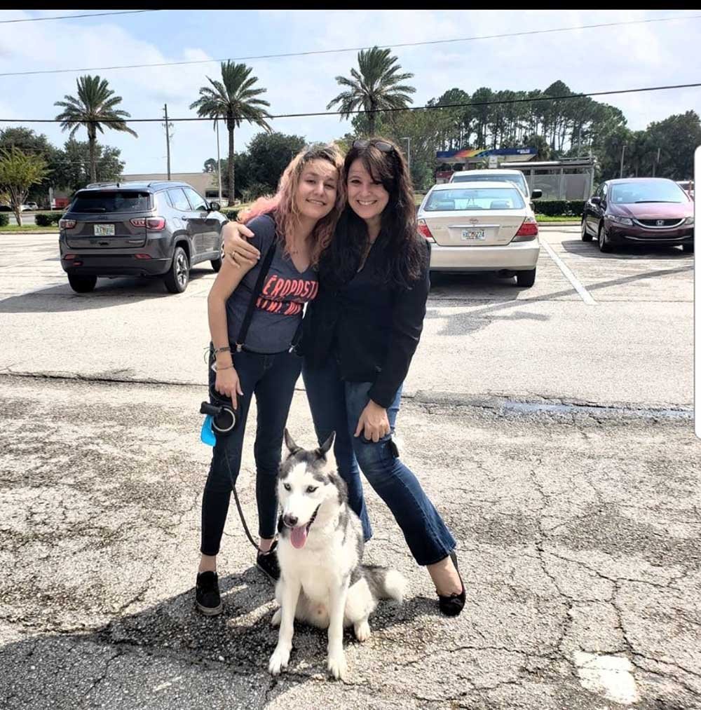 Mujer sobreviviente de cáncer no creyó que volvería a ver a su perro después de 2 años 12 Ana, semper y Mares