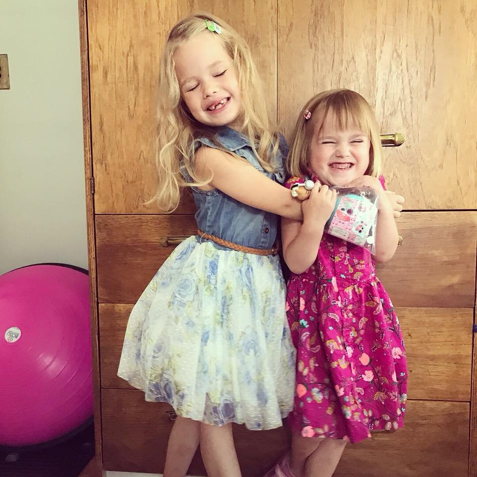 Hazel y June
