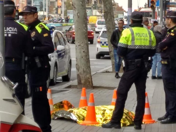 Policías