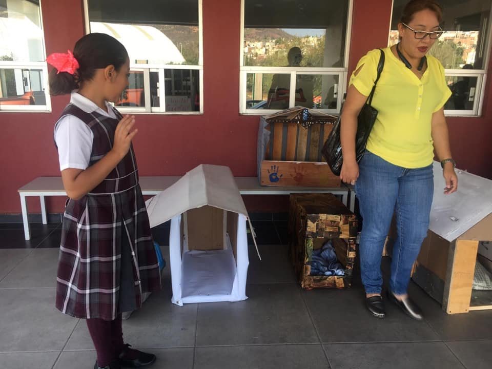 Niños del instituto