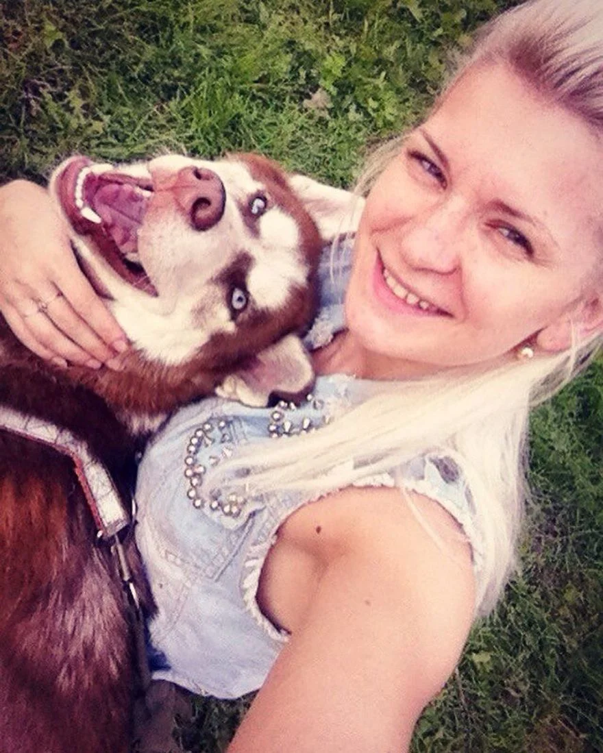 Dueña del canino leal