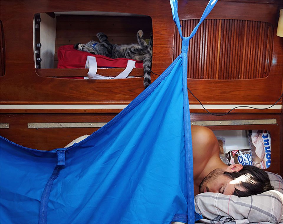 Tripulantes descansando