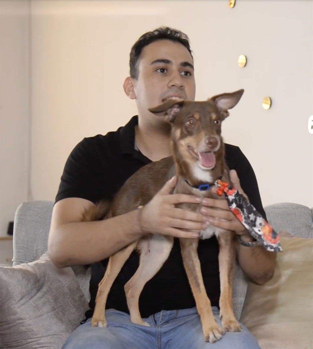 Steven Beltran y Brownie Steven Beltran y Brownie